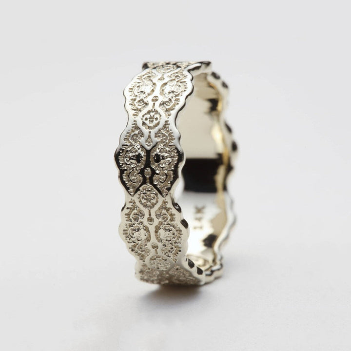 Lorelei Lace Wedding Ring