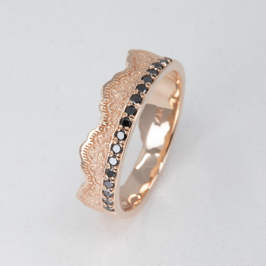 Maeve Lace Crown Wedding Ring with Black Diamonds