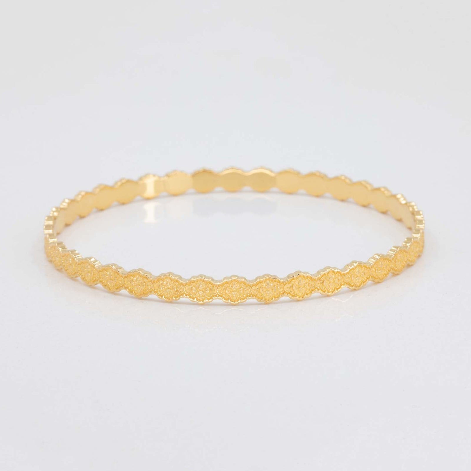 Eden Lace Bangle Bracelet in 14K Yellow Gold