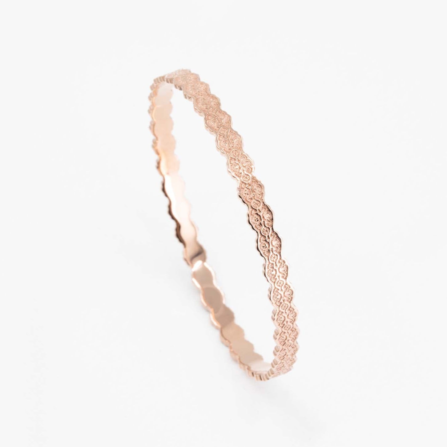 Aria Lace Bangle Bracelet in 14K Yellow Gold – view 2