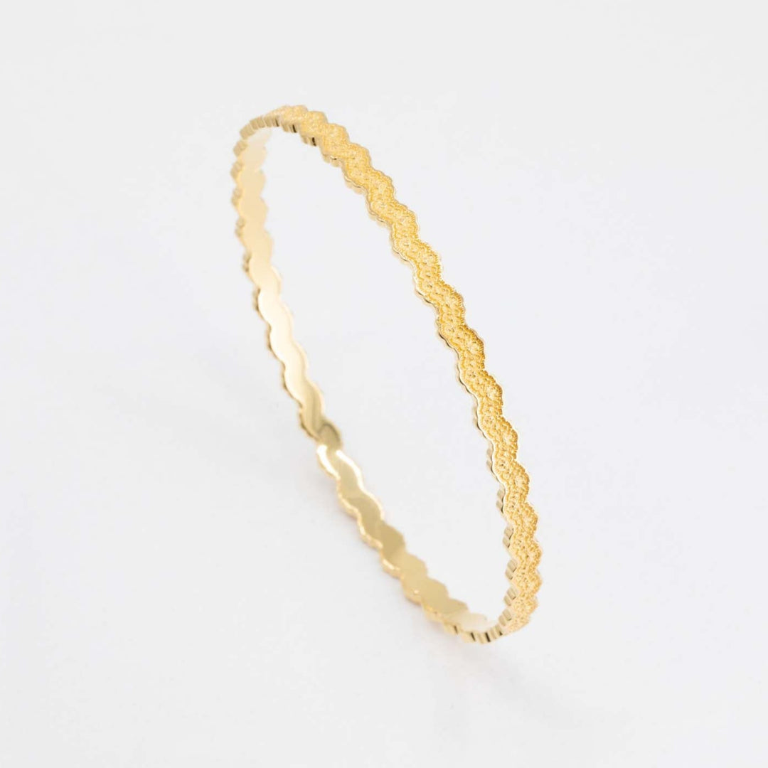 Lesia Lace Bangle Bracelet