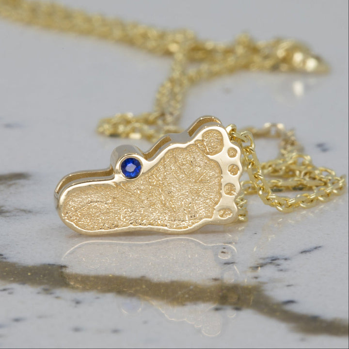Custom Baby Footprint Pendant in Gold: Unique Keepsake