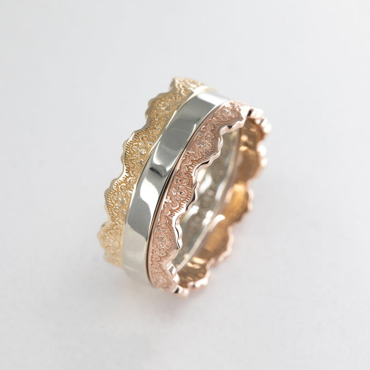 Maeve Lace Crown Wedding Ring Set