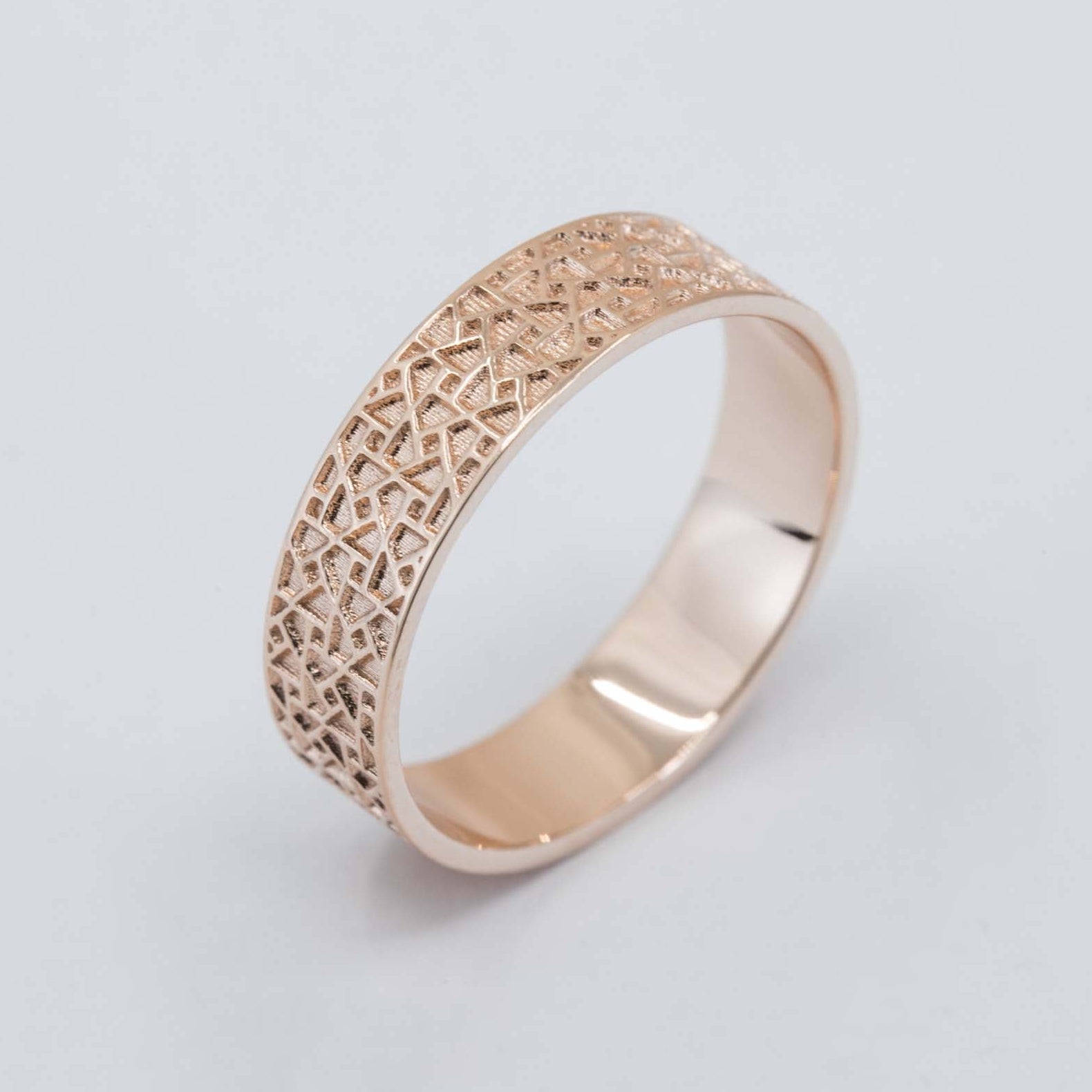 Atlas Men's Wedding Band – view 2