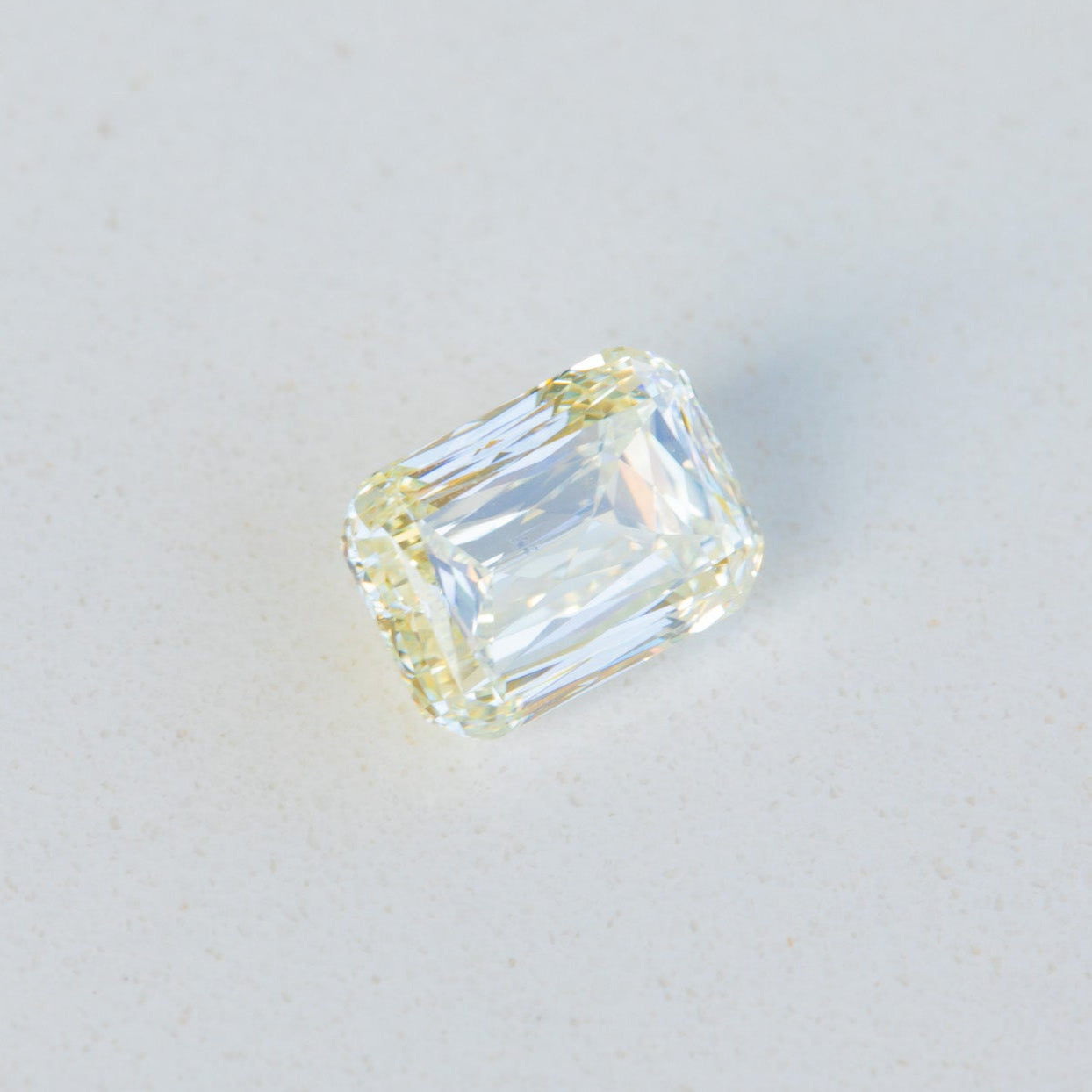 1.03ct Scissor Cut Rectangular Light Yellow Diamond with GIA Certificate SI1