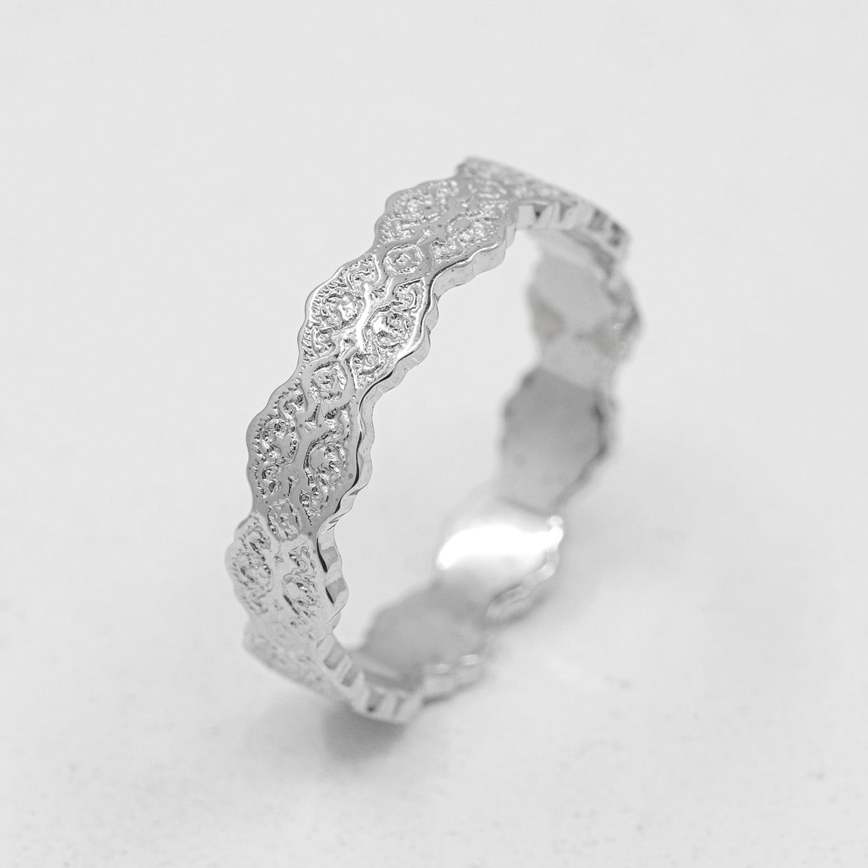 Aria Lace Wedding Ring in 14K White Gold – view 4