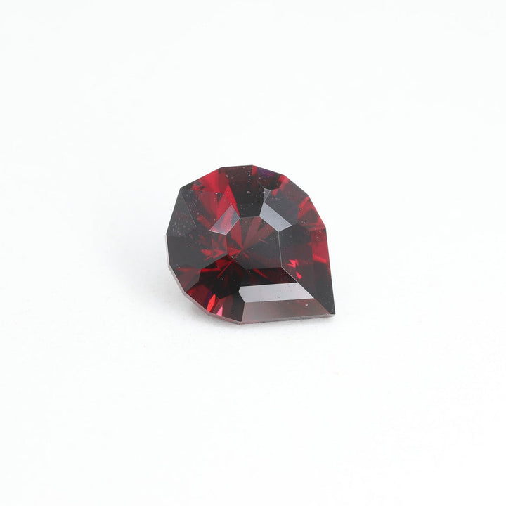 5.65ct Precision Cut Malawi Garnet
