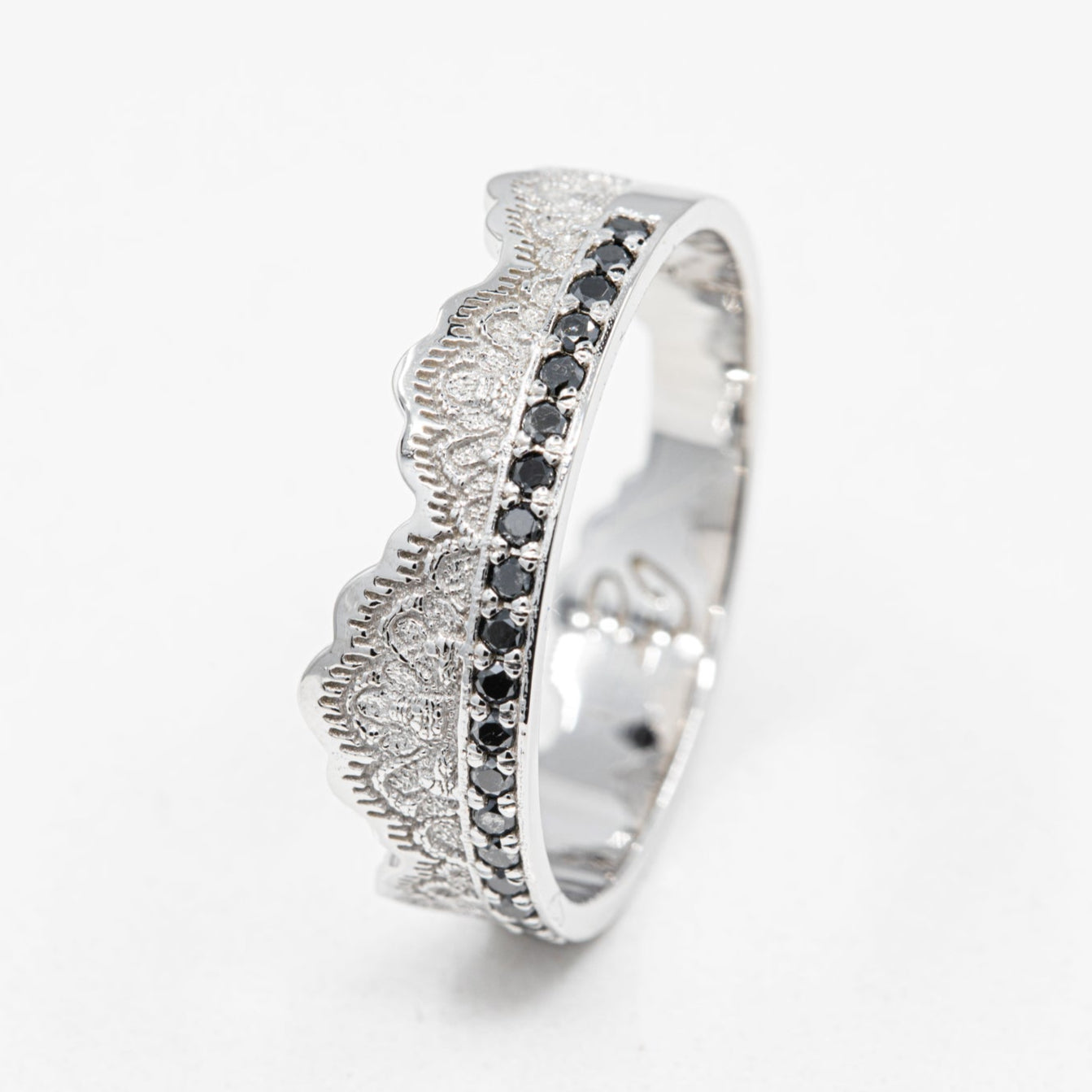 Aarti Lace Crown Wedding Ring with Black Diamonds in 14K Yellow Gold – view 2