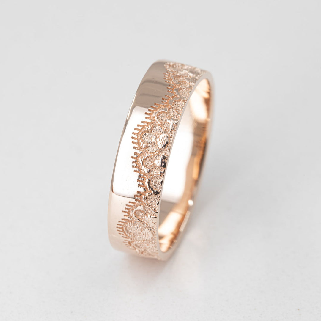 Esti Lace Classic Wedding Ring