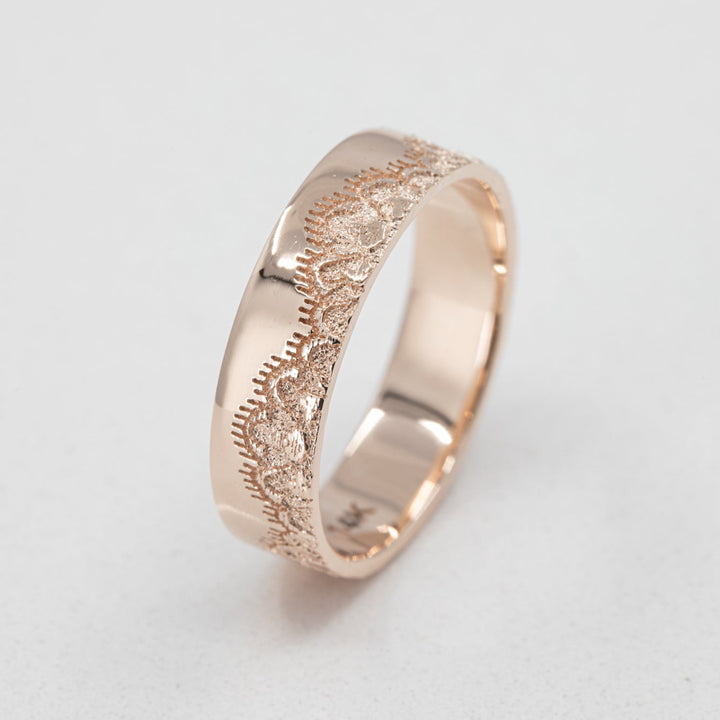 Esti Lace Classic Wedding Ring