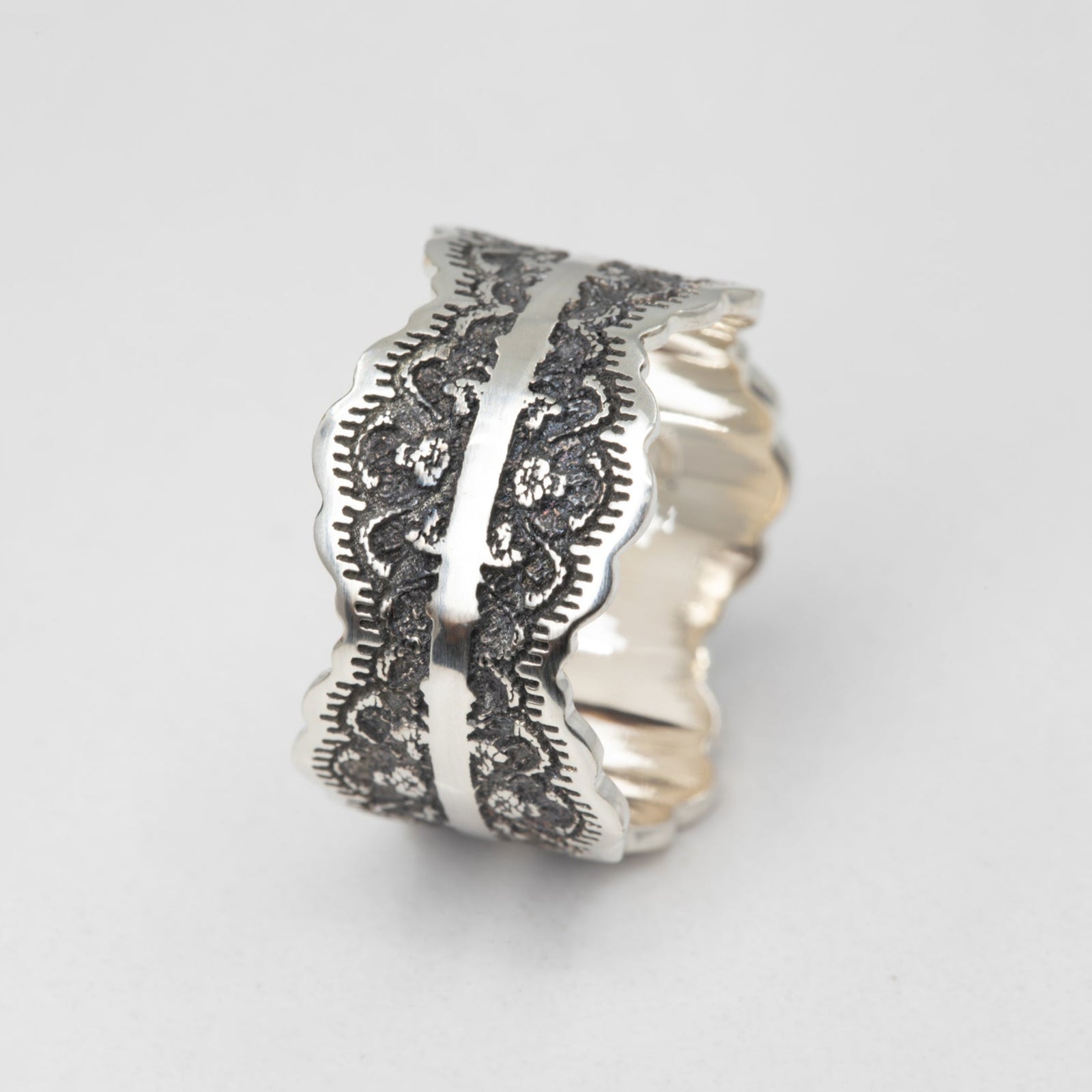 Gia Lace Wedding Ring in Oxidized Silver
