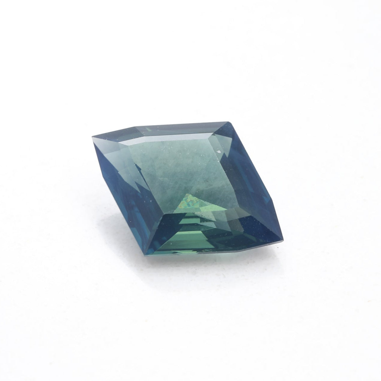 1.66ct Geometric Kite Shape Blue Green Opalescent Sapphire – view 2
