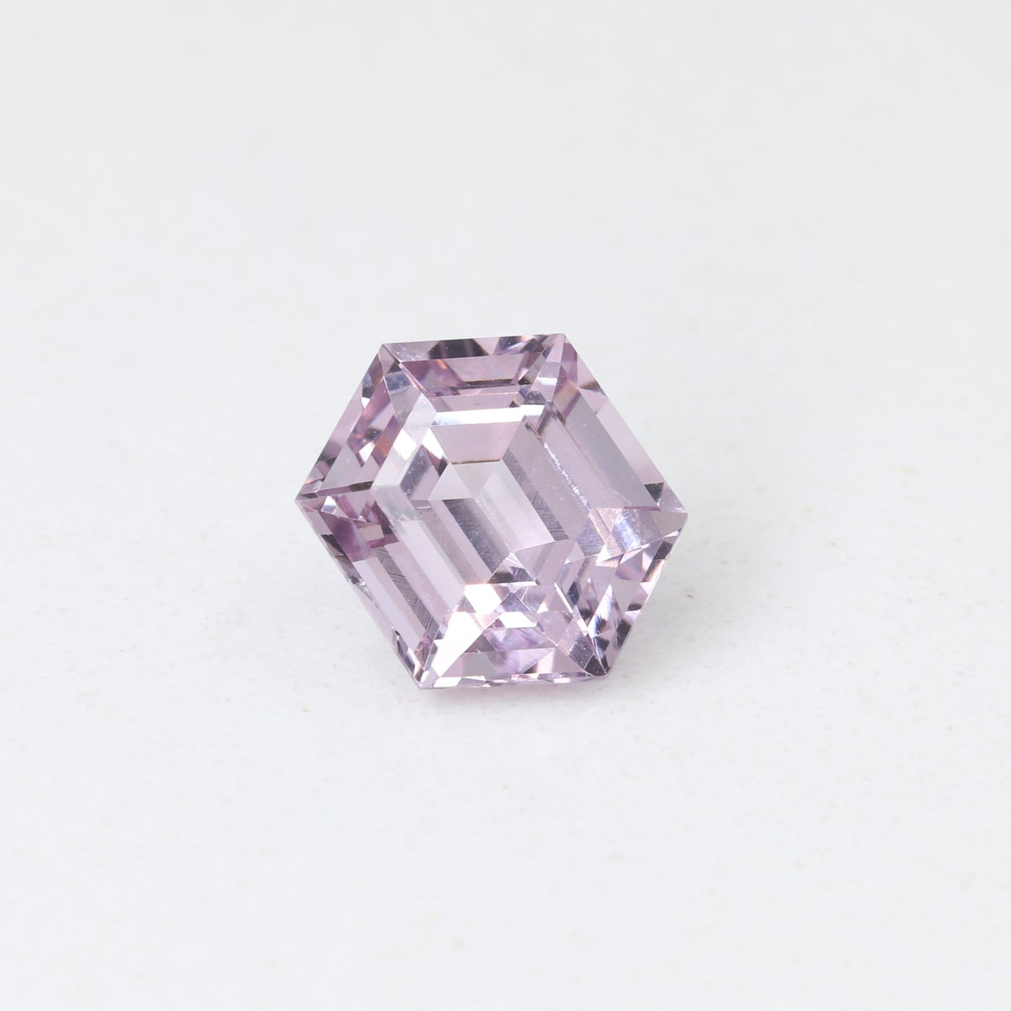 1.69ct Pink Hexagon Spinel in rose gold