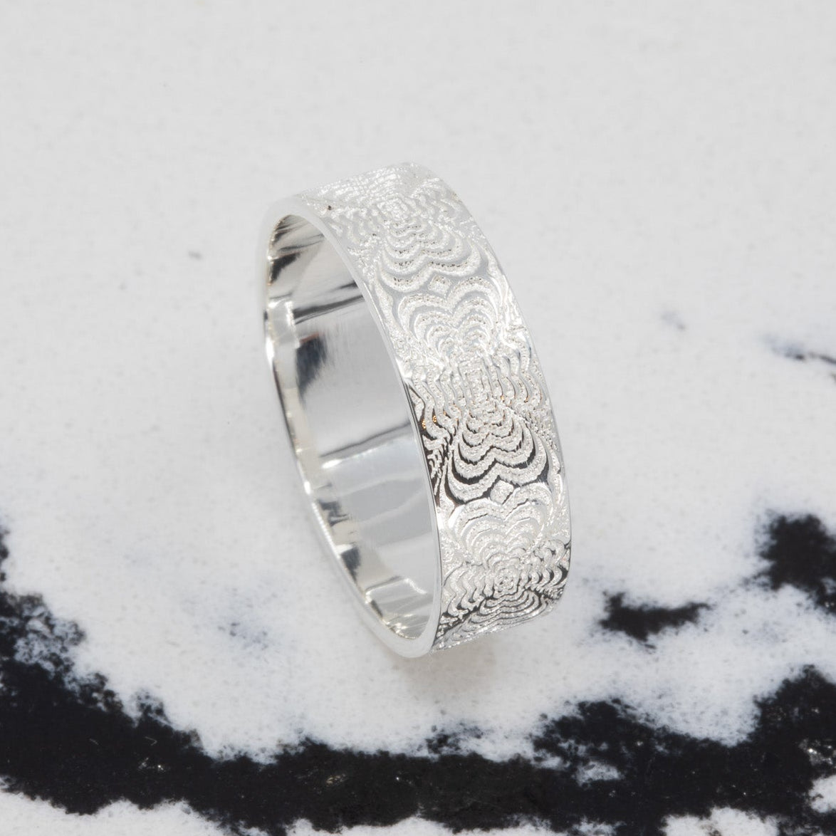 Luca Men's Wedding Band in 14K Yellow Gold – view 2