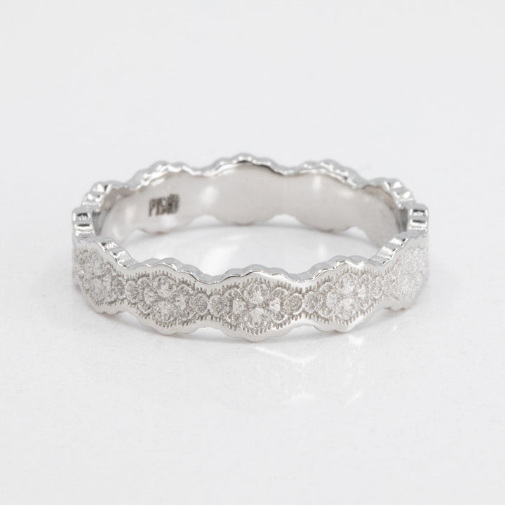 Eden Lace Wedding Ring in Platinum