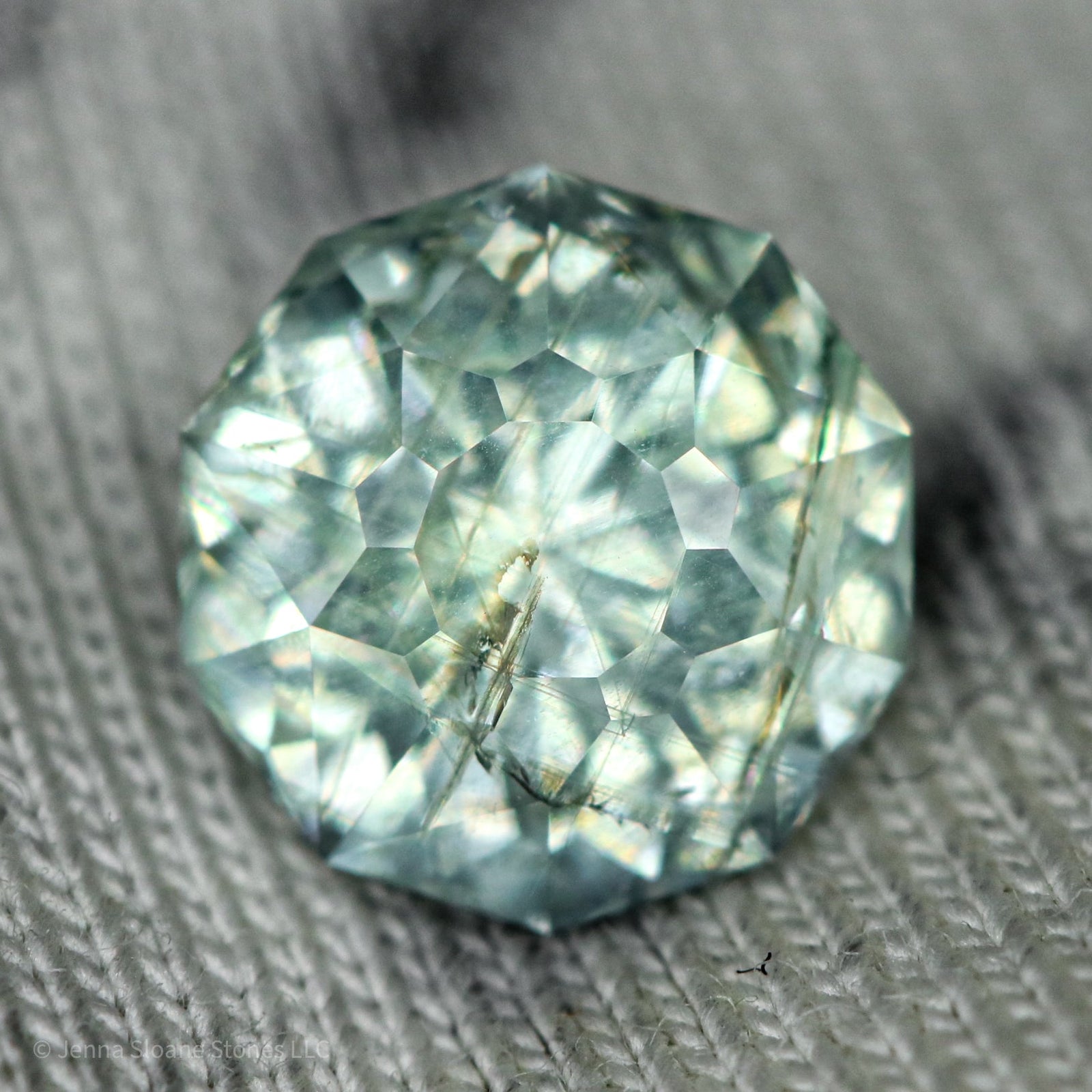 1.62ct Umba Sapphire – view 2