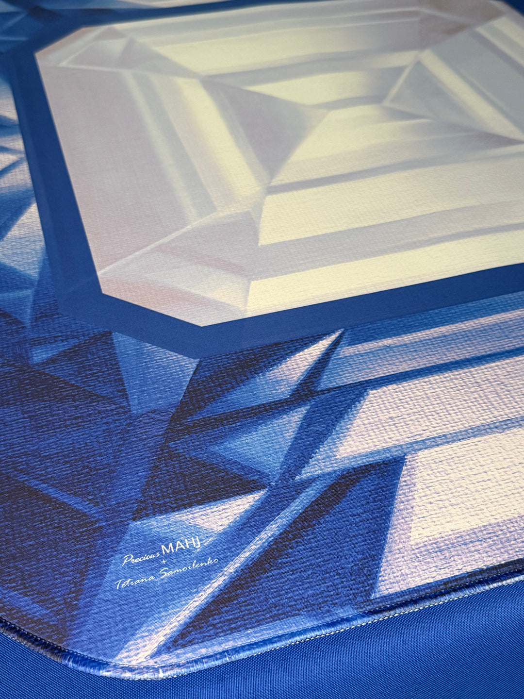 The Sapphire Mat - Blue - Asscher