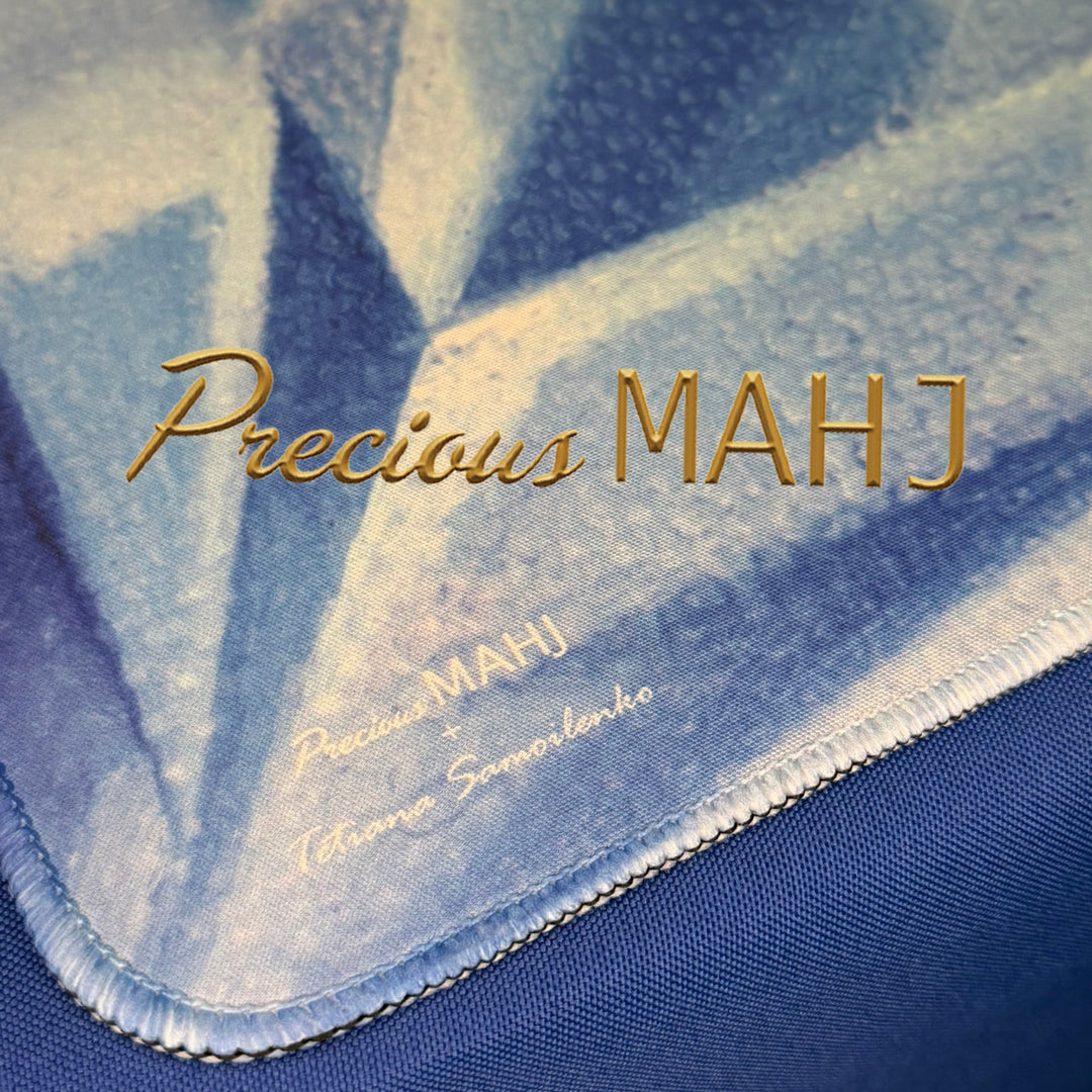 The Sapphire Mat - Blue - Princess with blue sapphire – view 4