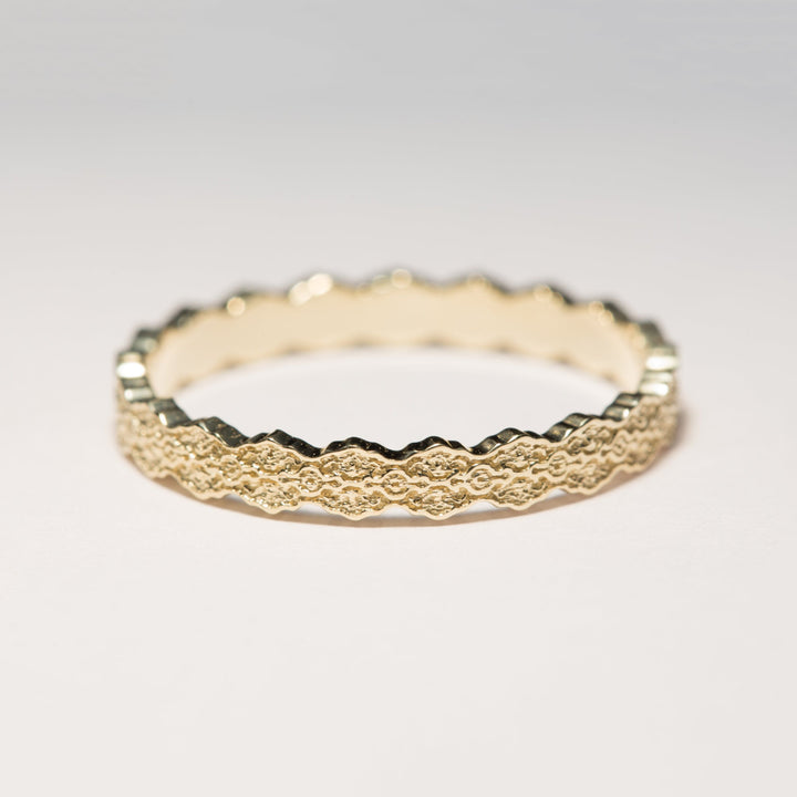 Isla Lace Wedding Ring