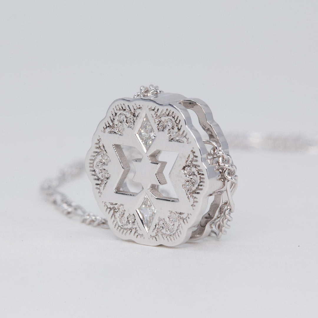 Orli Star of David Lace Pendant with Kite Diamonds