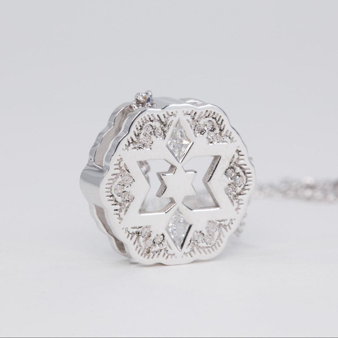 Orli Star of David Lace Pendant with Kite Diamonds