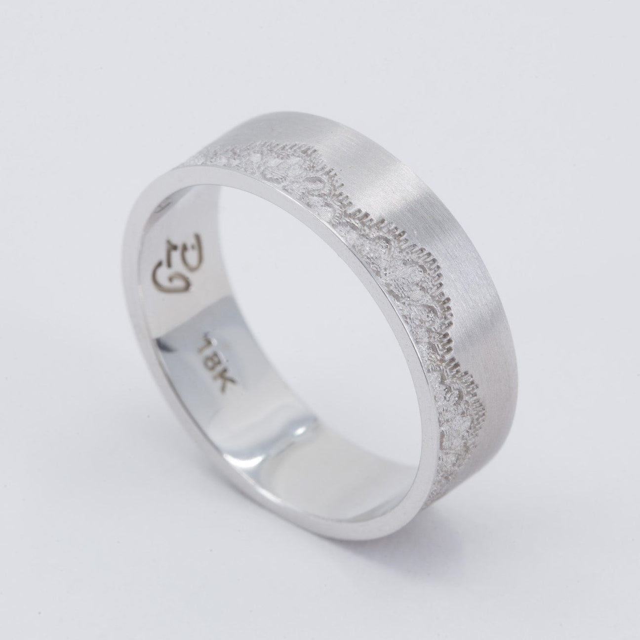 Arden Men's Wedding Band in 14K Yellow Gold – view 2
