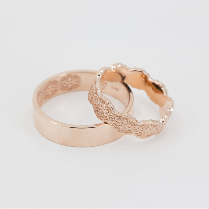 Couples Matching Aria Lace Wedding Ring Set