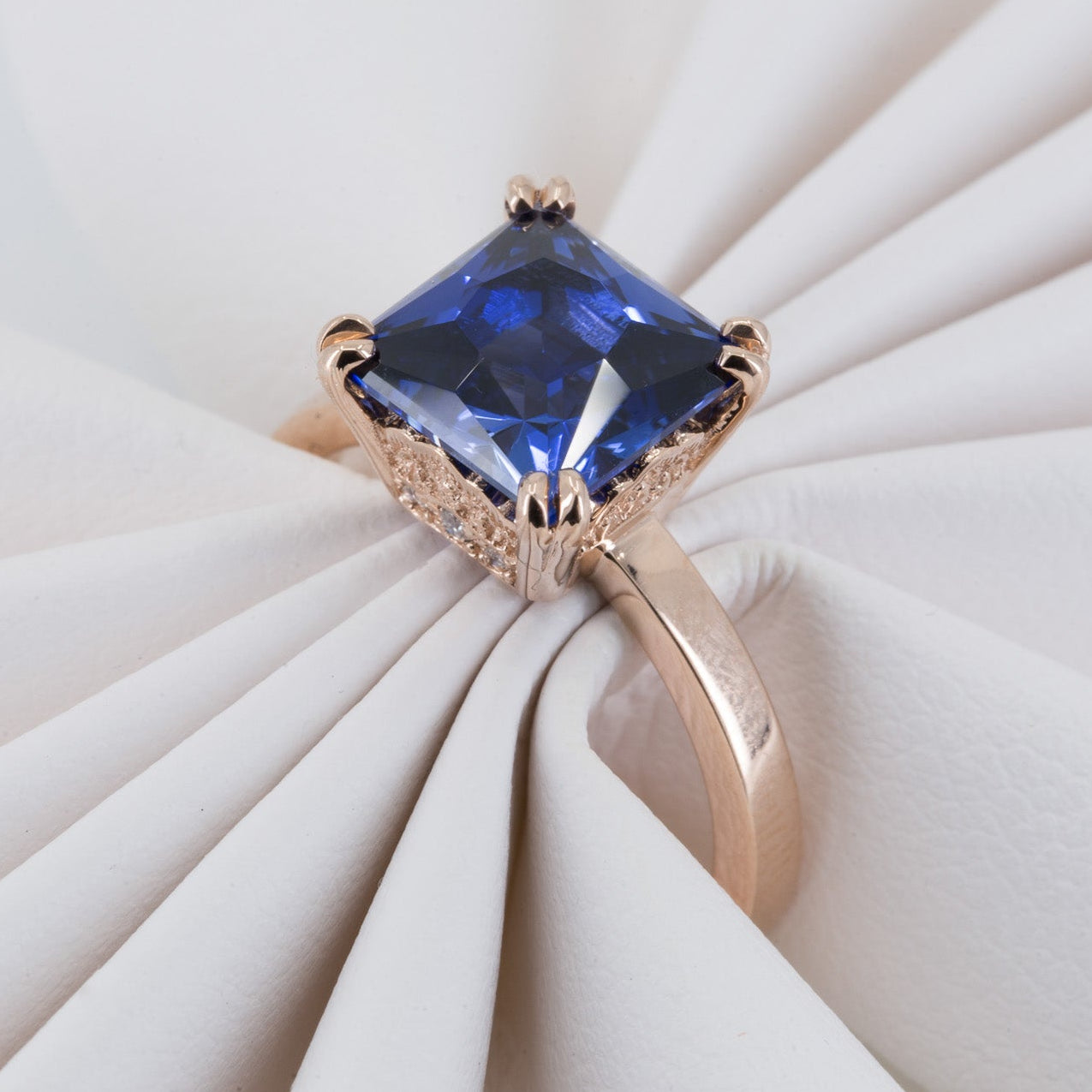 Noa Princess Cut Engagement Ring Setting in 14K Yellow Gold with diamond – view 2