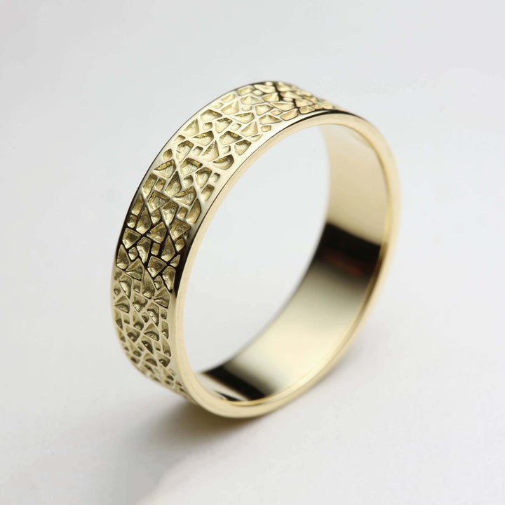 Atlas Men's Wedding Band