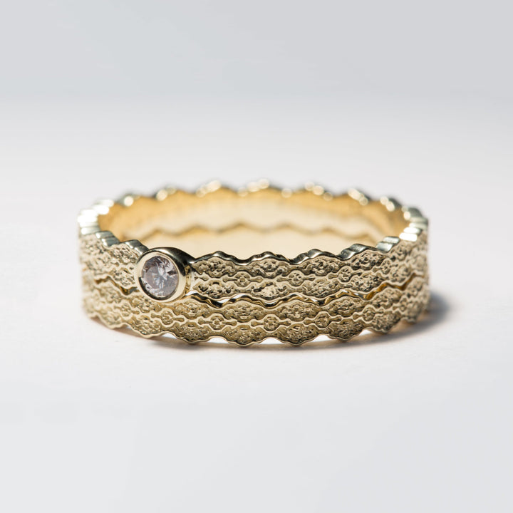 14K Yellow Gold Lace Diamond Engagement and Wedding Ring Set - Size 7
