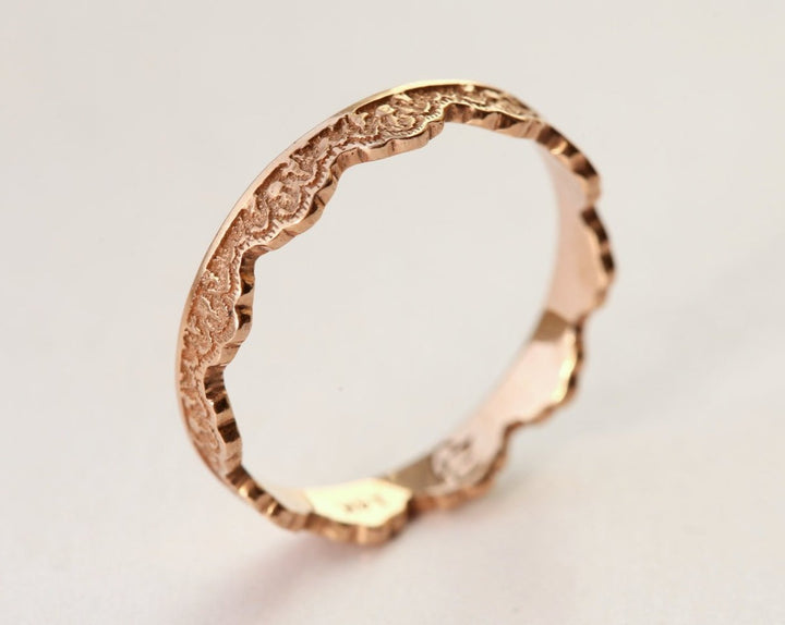 Maeve Lace Crown Wedding Ring