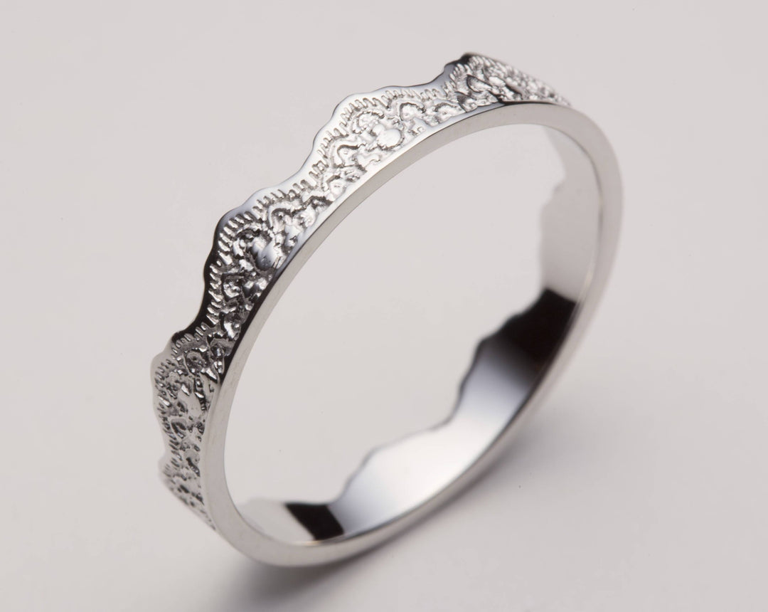 Maeve Lace Crown Wedding Ring