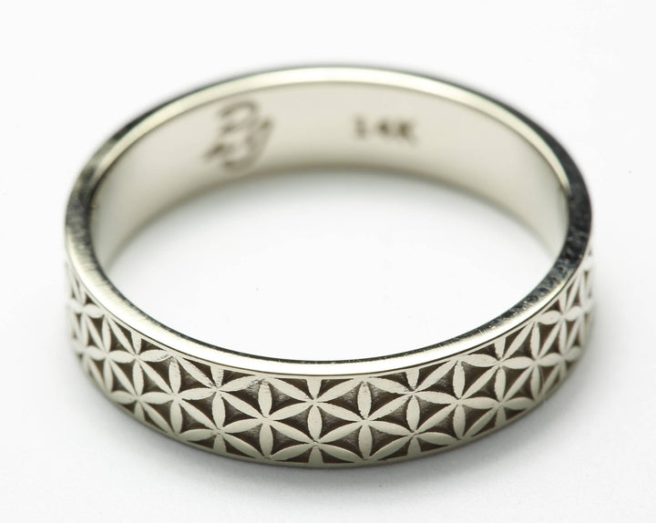 Flower of Life Wedding Ring in 14k White Gold - Size 5.75